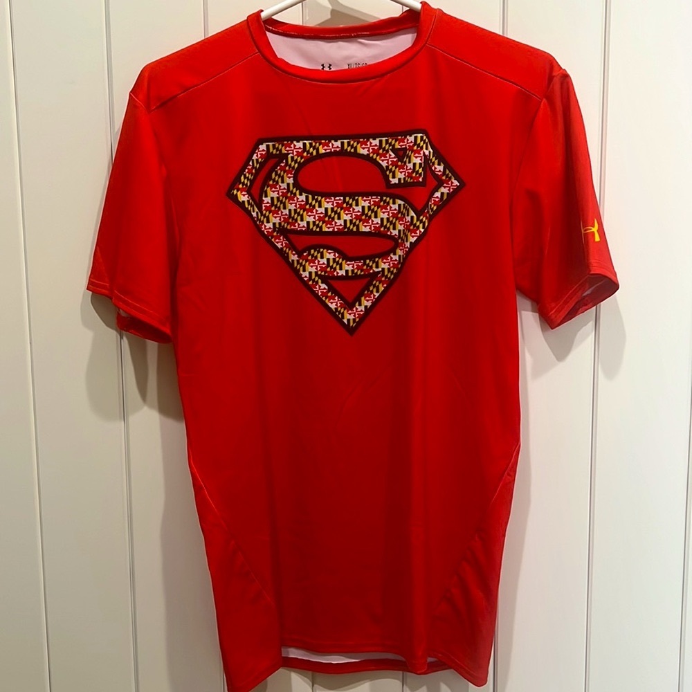 UNDER ARMOUR Superman Compression shirt size youth XL Heat Gear Maryland Flag